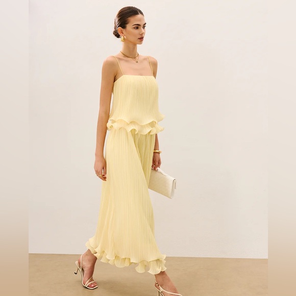 Commense Dresses & Skirts - $50 msrp NWT commense Butter Yellow Ruffle set xs springtime Easter!